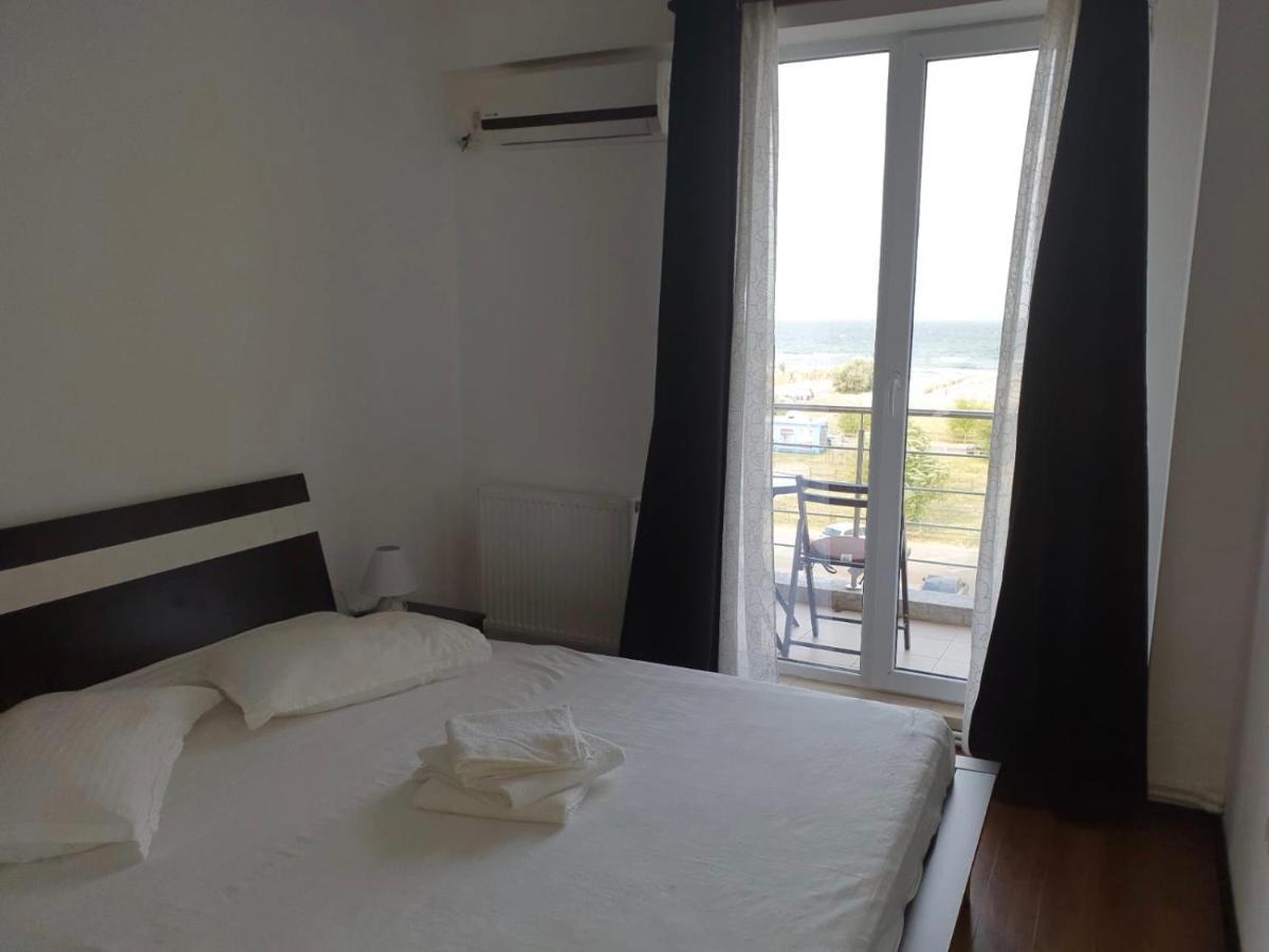 Ferienwohnung Apart Miren Summerland Mamaia Exterior foto