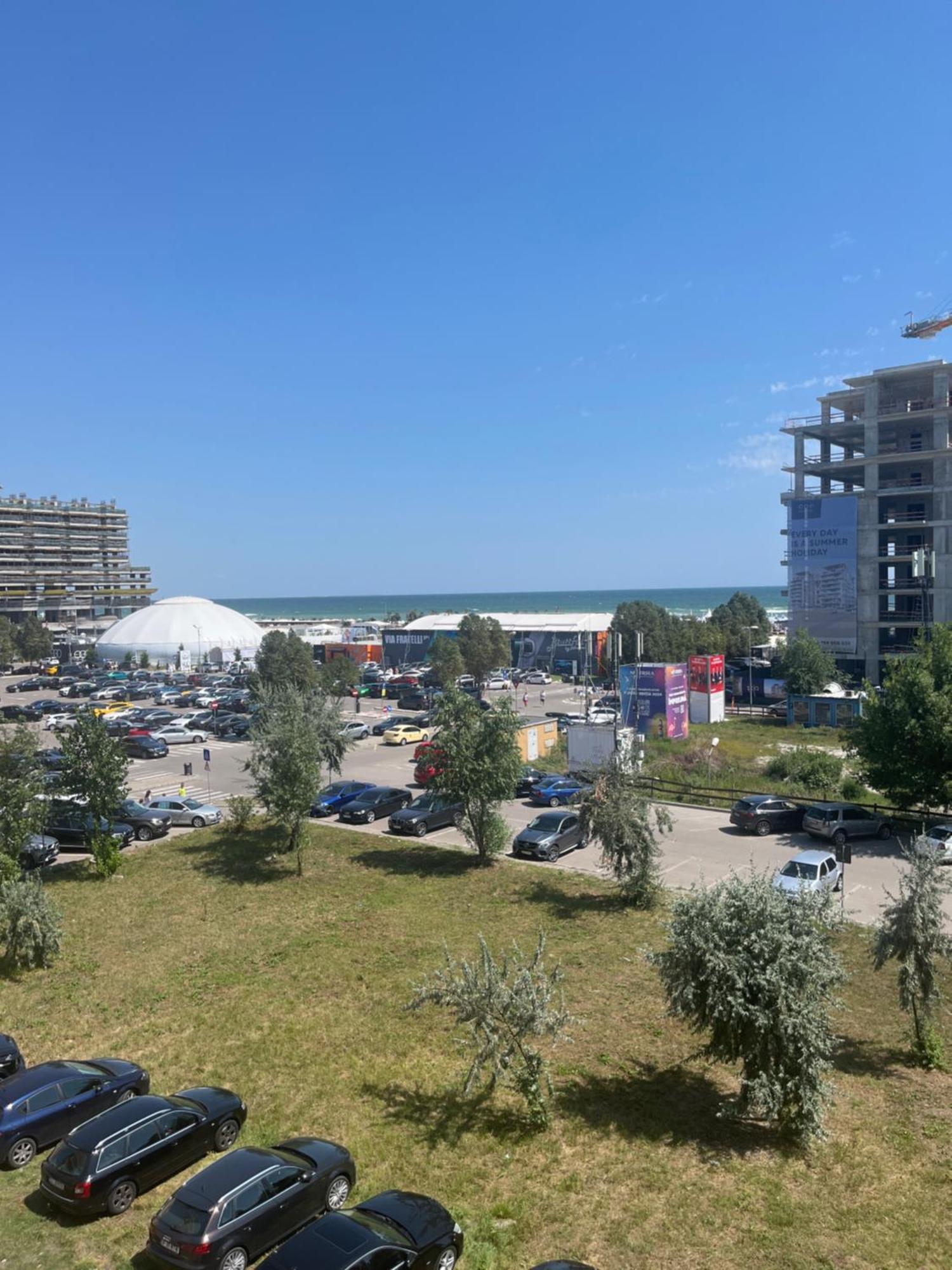 Ferienwohnung Apart Miren Summerland Mamaia Exterior foto